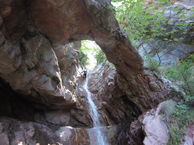 Initiation to canyoning