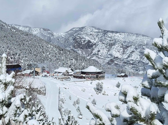 The heaviest snowfalls of the season have left thicknesses of over 90 cm in FGC Turisme resorts.