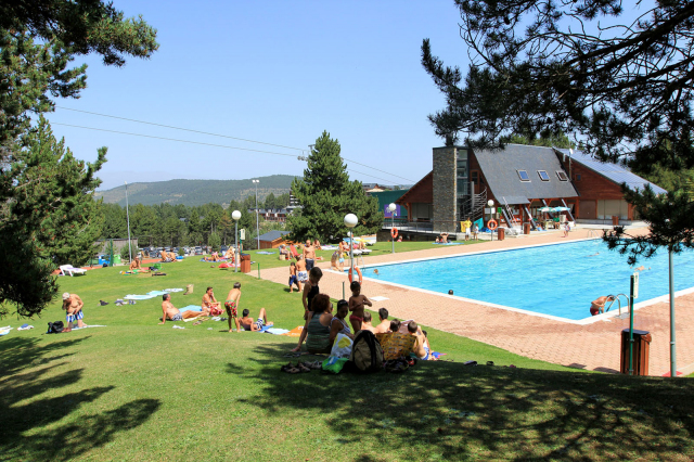 La Molina estrena la venta anticipada online de los tickets para acceder a la piscina climatizada